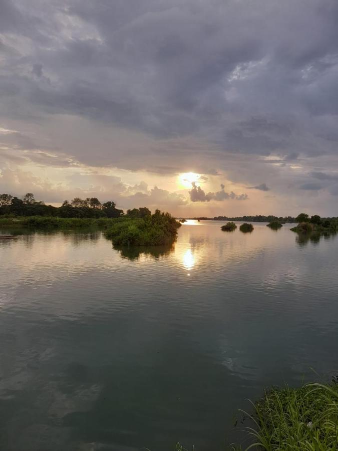 فندق Ban Seme Laiفي  Vixay Sunset View Dondet المظهر الخارجي الصورة